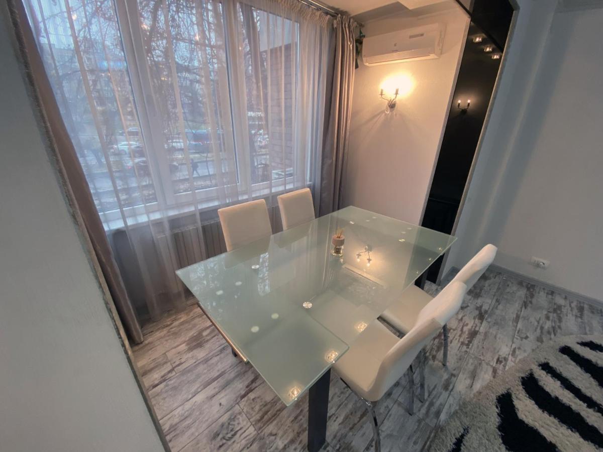 Bright Luxury Apartment Near Center Кишинів Екстер'єр фото