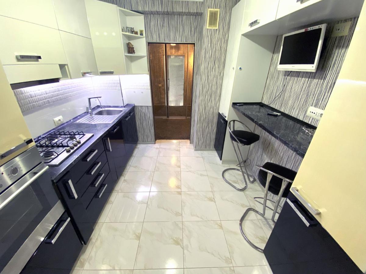 Bright Luxury Apartment Near Center Кишинів Екстер'єр фото